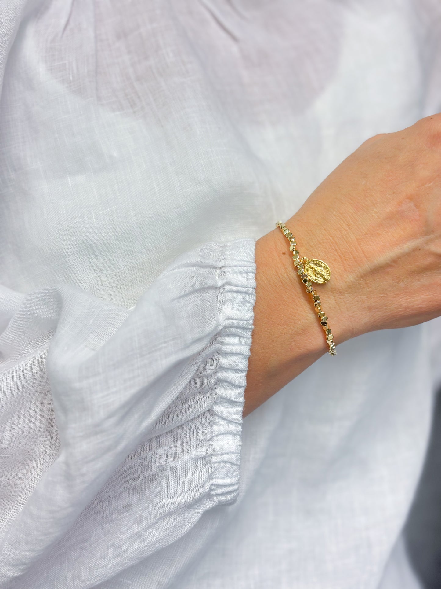Armband Goldfarben "kleine Steinchen"