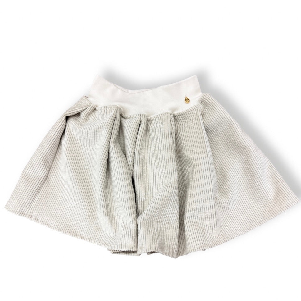 Kinderrock mitwachsend in Kiesel